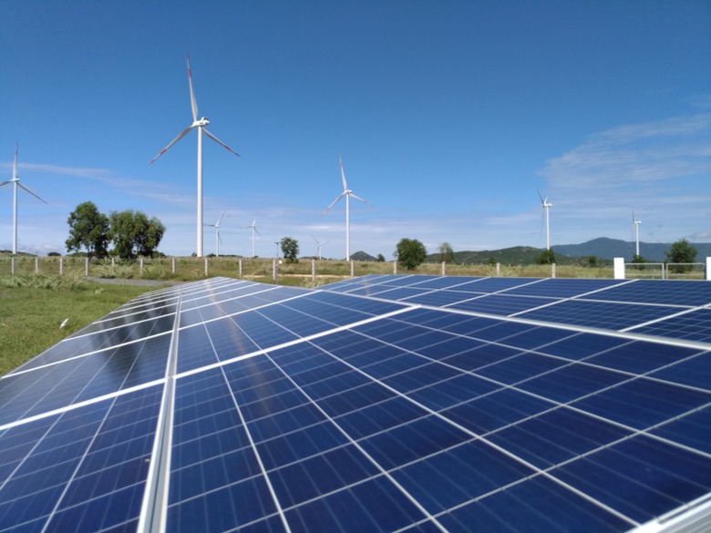 Vướng mắc hồi tố gi&aacute; FIT dự &aacute;n điện t&aacute;i tạo, Bộ C&ocirc;ng thương b&aacute;o c&aacute;o Thủ tướng loạt vấn đề- Ảnh 1.