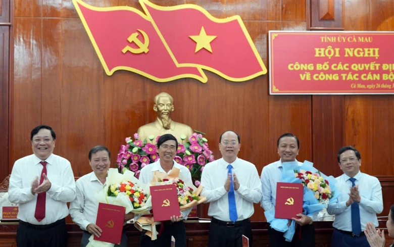 C&agrave; Mau: 225 c&aacute;n bộ nghỉ việc, nghỉ hưu trước tuổi sau 3 đợt x&eacute;t duyệt tinh gọn bộ m&aacute;y- Ảnh 1.