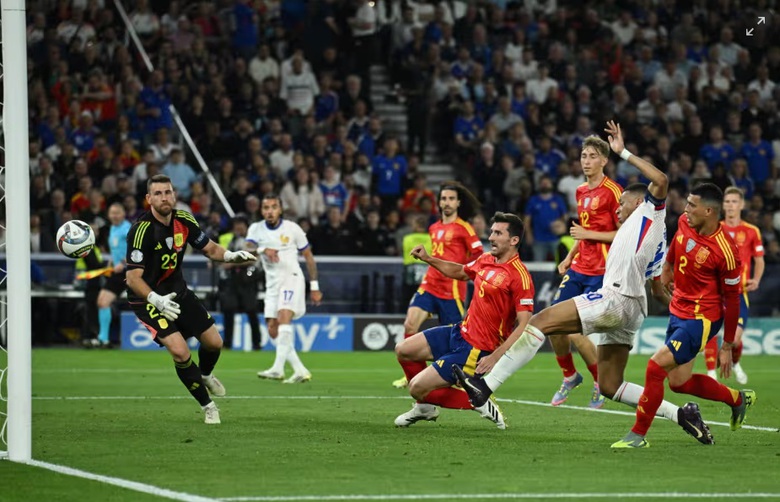 Yamal tỏa s&aacute;ng, T&acirc;y Ban Nha vượt qua Ph&aacute;p để tiến v&agrave;o chung kết Nations League- Ảnh 1.