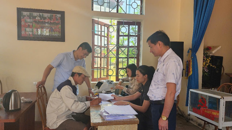 Vĩnh Phúc: Xã Trung Mỹ đẩy mạnh tuyên truyền GPMB dự án Đường dây 500kV Lào Cai - Vĩnh Yên- Ảnh 4. Vĩnh Phúc: Xã Trung Mỹ đẩy mạnh tuyên truyền GPMB dự án Đường dây 500kV Lào Cai - Vĩnh Yên- Ảnh 4.