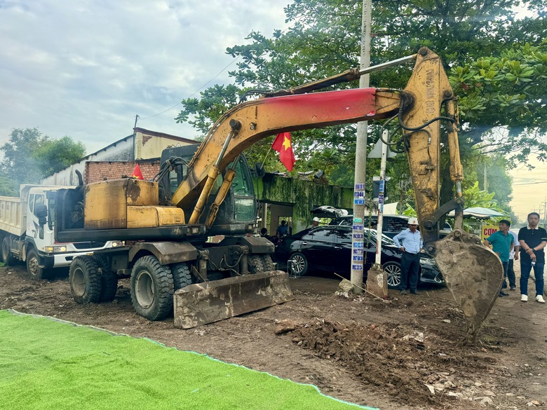 Gỡ vướng mặt bằng, tăng tốc thi c&ocirc;ng đường 25B-25C nối s&acirc;n bay Long Th&agrave;nh- Ảnh 9.