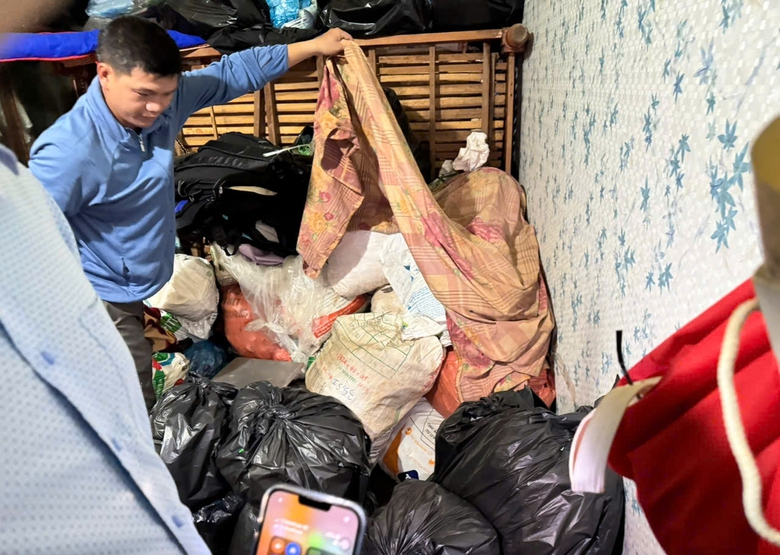 Triệt ph&aacute; ổ t&agrave;ng trữ gần 1,4 tấn thuốc nổ ở miền biển Quảng Ng&atilde;i- Ảnh 1.