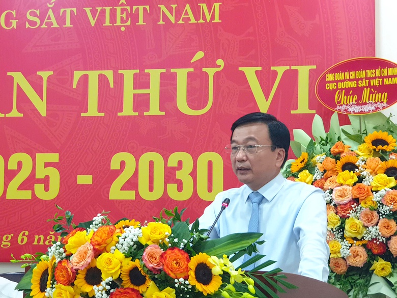 Thay đổi c&aacute;ch tiếp cận, Đảng bộ Cục Đường sắt sẽ đ&aacute;p ứng nhiệm vụ mới- Ảnh 1.