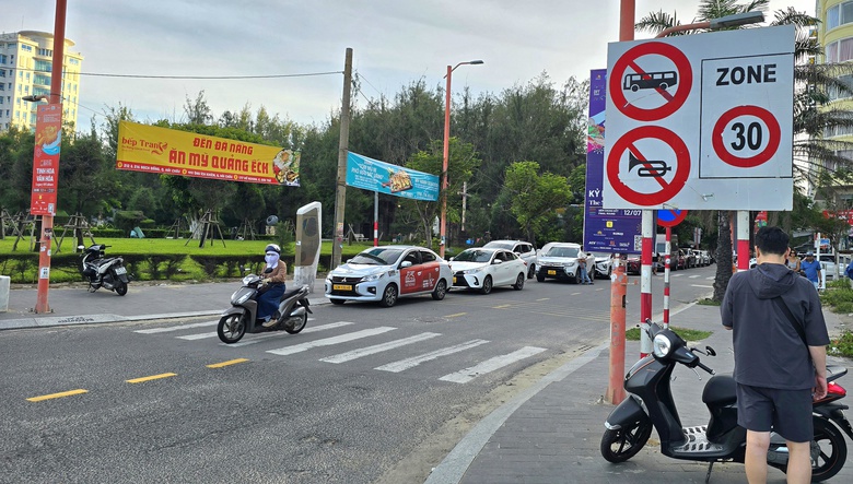 Khảo s&aacute;t, đề xuất tuyến đường cho xe điện du lịch hoạt động tại Đ&agrave; Nẵng- Ảnh 2.