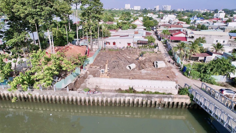 Dự &aacute;n đường ven s&ocirc;ng C&aacute;i ngổn ngang v&igrave; vướng mặt bằng- Ảnh 2.