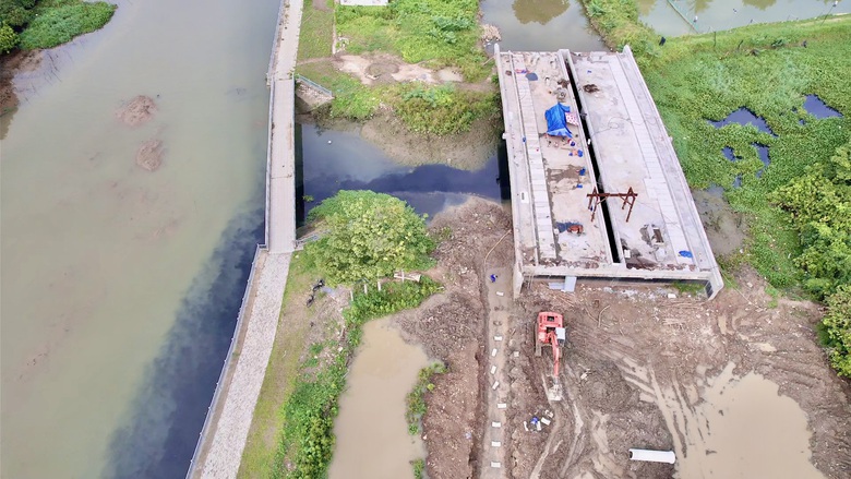 Dự &aacute;n đường ven s&ocirc;ng C&aacute;i ngổn ngang v&igrave; vướng mặt bằng- Ảnh 6.