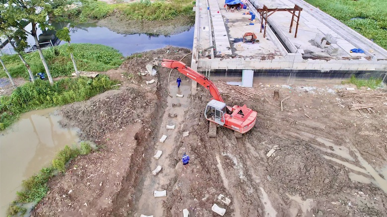 Dự &aacute;n đường ven s&ocirc;ng C&aacute;i ngổn ngang v&igrave; vướng mặt bằng- Ảnh 4.