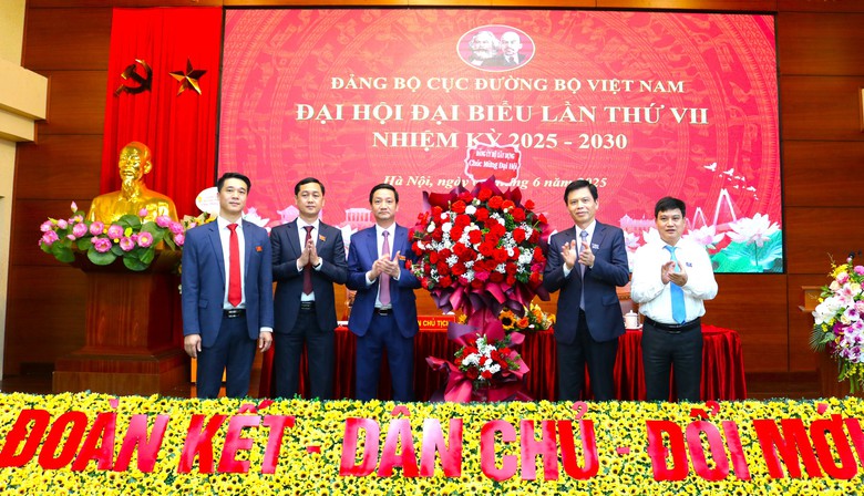 5 nhiệm vụ trọng t&acirc;m, 3 đột ph&aacute; chiến lược trong nhiệm kỳ mới của Đảng bộ Cục Đường bộ VN- Ảnh 2.