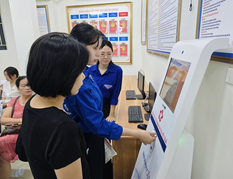 H&agrave; Nội: Phường Việt Hưng mời luật sư tư vấn miễn ph&iacute; ng&agrave;y đầu vận h&agrave;nh ch&iacute;nh quyền hai cấp- Ảnh 5.