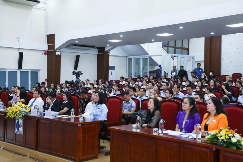 Thương mại điện tử Việt Nam "kh&aacute;t" nh&acirc;n lực thực chiến- Ảnh 1.