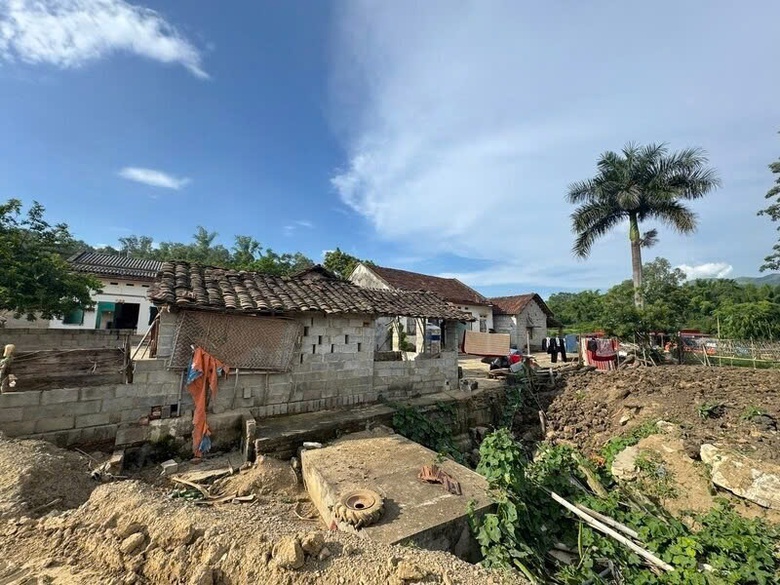 V&igrave; sao nhiều hộ d&acirc;n chưa nhận đủ chi ph&iacute; đền b&ugrave; GPMB cao tốc Đồng Đăng - Tr&agrave; Lĩnh?- Ảnh 1.