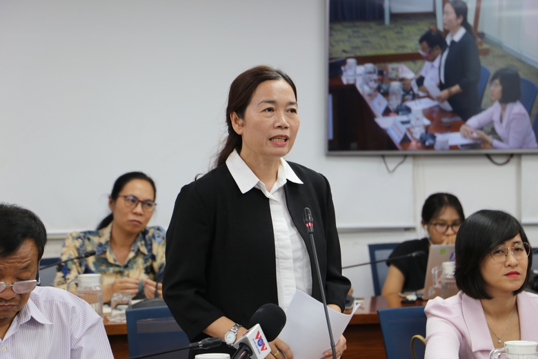 TP.HCM triển khai g&oacute;i hỗ trợ to&agrave;n diện cho c&aacute;n bộ, lao động d&ocirc;i dư sau s&aacute;p nhập- Ảnh 1.