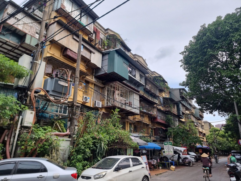 H&agrave; Nội: Nhiều khu tập thể cũ xuống cấp, tiềm ẩn nguy cơ ch&aacute;y nổ nghi&ecirc;m trọng- Ảnh 8.