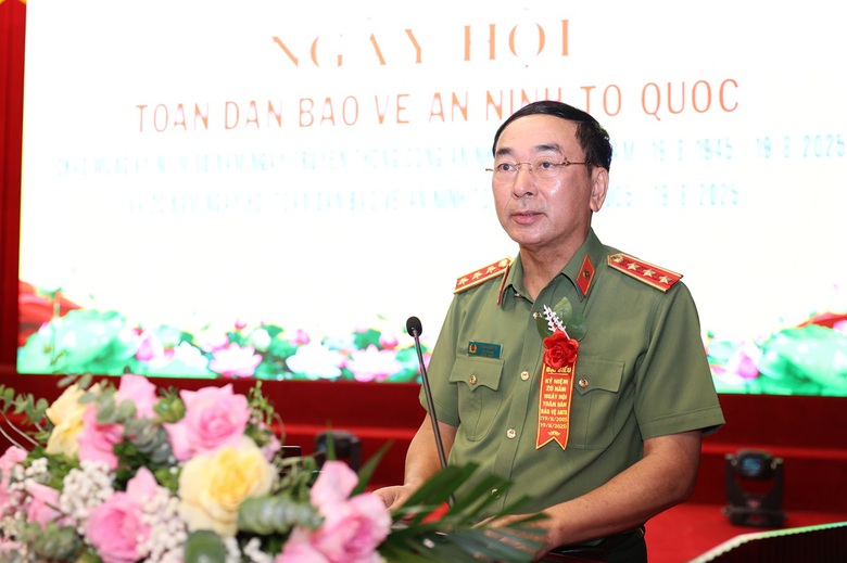 Thứ trưởng Bộ C&ocirc;ng an dự Ng&agrave;y hội to&agrave;n d&acirc;n bảo vệ an ninh Tổ quốc tại Ninh B&igrave;nh- Ảnh 3.