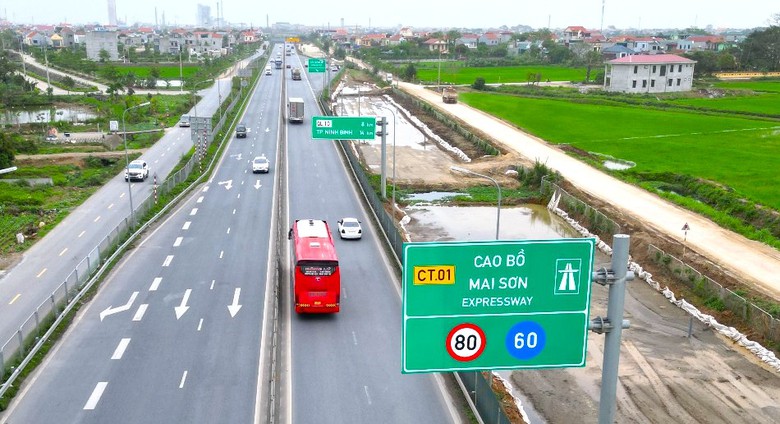 Ưu ti&ecirc;n mở rộng cao tốc theo phương &aacute;n O&M kết hợp BOT- Ảnh 1.