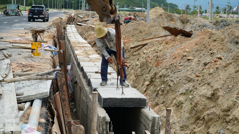 Gia Lai: Tăng tốc đưa c&aacute;c c&ocirc;ng tr&igrave;nh trọng điểm về đ&iacute;ch mừng Quốc kh&aacute;nh 2/9- Ảnh 9.
