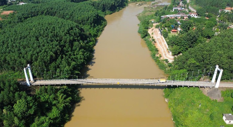 Huế: Đầu tư hơn 75 tỷ đồng x&acirc;y mới cầu treo B&igrave;nh Th&agrave;nh- Ảnh 1.