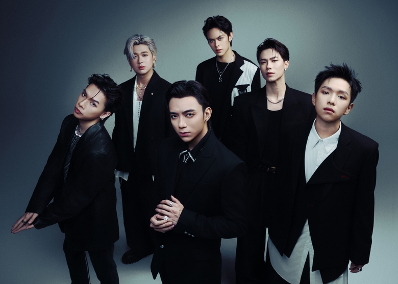 5 ch&agrave;ng trai T&acirc;n binh to&agrave;n năng của Soobin &aacute;p đảo bằng ca kh&uacute;c VAR- Ảnh 1.