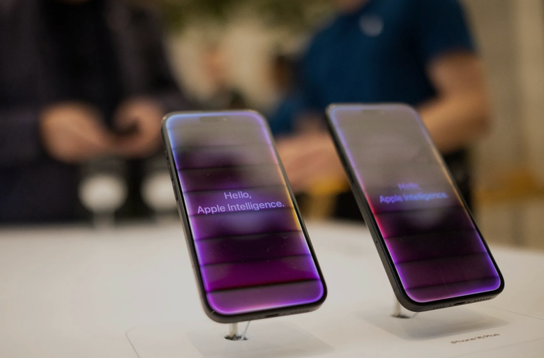 Cổ phiếu lao dốc, Apple trước &aacute;p lực phải t&aacute;i khởi động chiến lược AI- Ảnh 1.