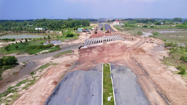 Ngắm diện mạo mới nhất của đại lộ ven biển ph&iacute;a Đ&ocirc;ng 7.000 tỷ nối TP.HCM - L&acirc;m Đồng- Ảnh 9.