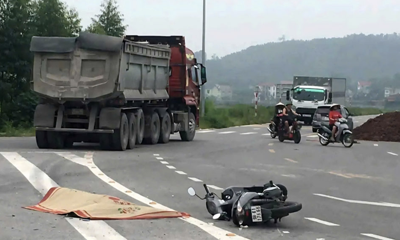 Tin tức tai nạn giao th&ocirc;ng mới nhất h&ocirc;m nay 15/7/2025- Ảnh 1.