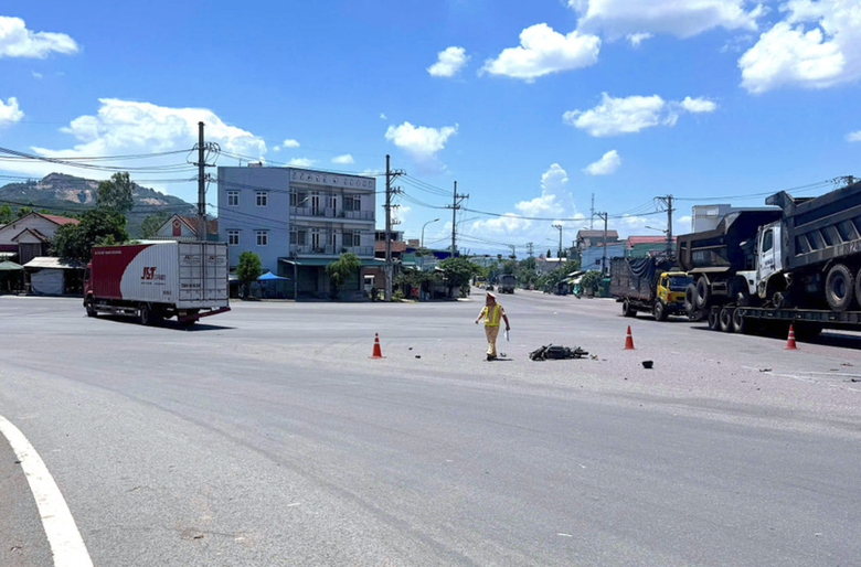 Hiện trường vụ tai nạn - Ảnh: B&aacute;o Gia Lai.