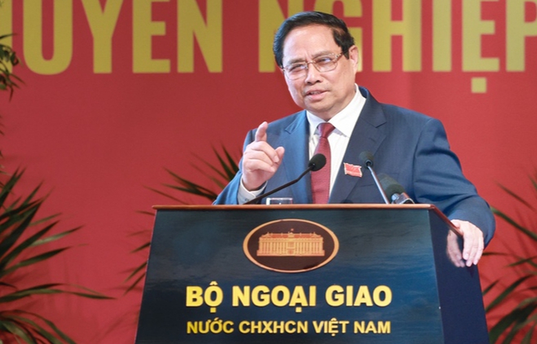 Thủ tướng: "Mỗi c&aacute;n bộ ngoại giao phải l&agrave; một chiến sĩ ti&ecirc;n phong tr&ecirc;n mặt trận đối ngoại"- Ảnh 2.