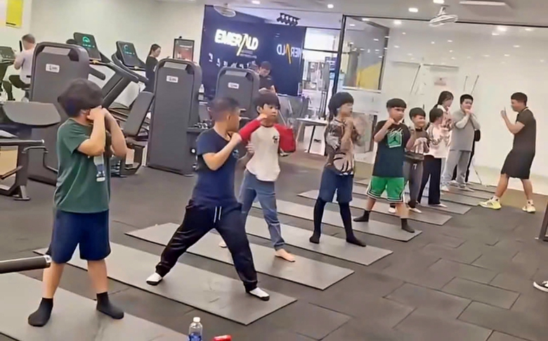 Cẩn trọng thổi phồng công dụng tập gym cho trẻ- Ảnh 1. Cẩn trọng thổi phồng công dụng tập gym cho trẻ- Ảnh 1.