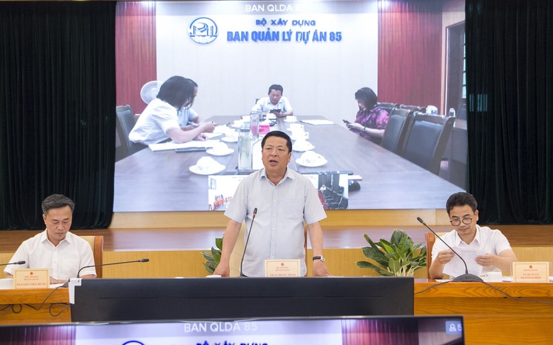 Bộ trưởng Trần Hồng Minh phát biểu chỉ đạo tại Hội nghị. Bộ trưởng Trần Hồng Minh phát biểu chỉ đạo tại Hội nghị.