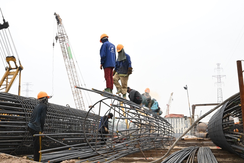 Lương tăng, gi&aacute; c&oacute; tăng theo?- Ảnh 3.