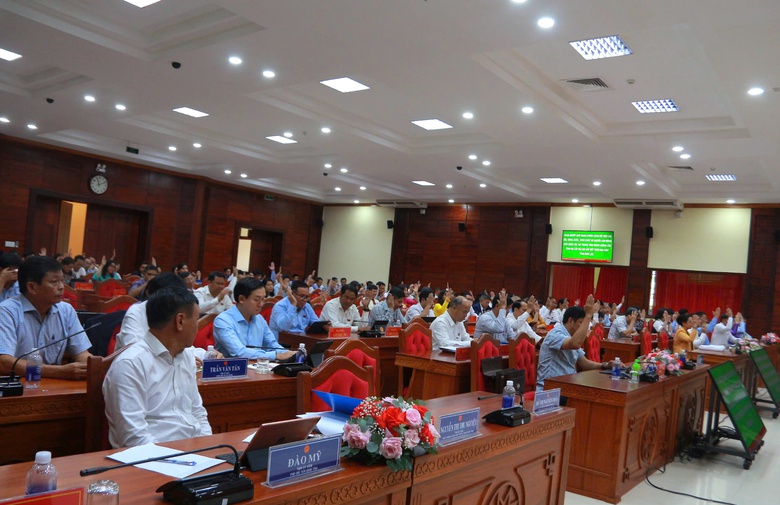 Đắk Lắk: C&aacute;n bộ đến c&ocirc;ng t&aacute;c tại trung t&acirc;m h&agrave;nh ch&iacute;nh mới được hỗ trợ ra sao?- Ảnh 2.