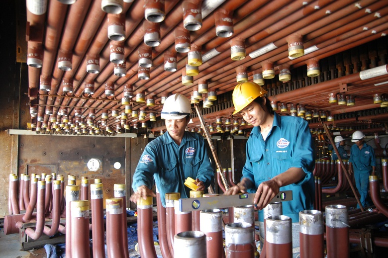 Lan tỏa tinh thần &ldquo;v&igrave; người lao động&rdquo; nh&acirc;n kỷ niệm 96 năm th&agrave;nh lập C&ocirc;ng đo&agrave;n Việt Nam- Ảnh 1.