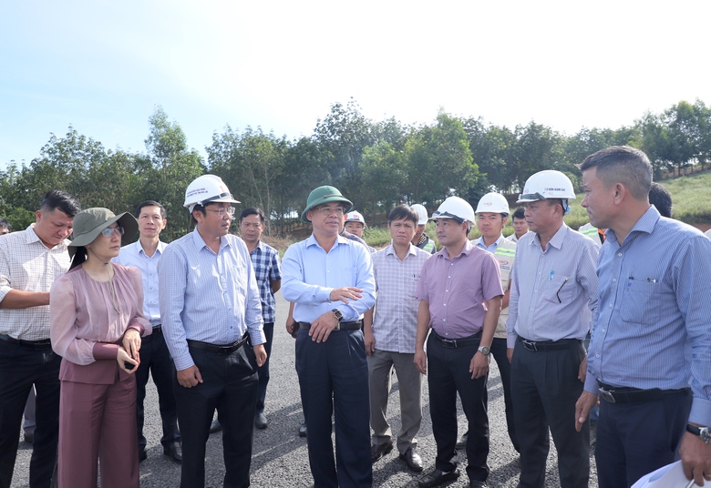 Cao tốc Kh&aacute;nh H&ograve;a - Bu&ocirc;n Ma Thuột: Đắk Lắk quyết liệt gỡ vướng, phấn đấu về đ&iacute;ch 31/12- Ảnh 3.