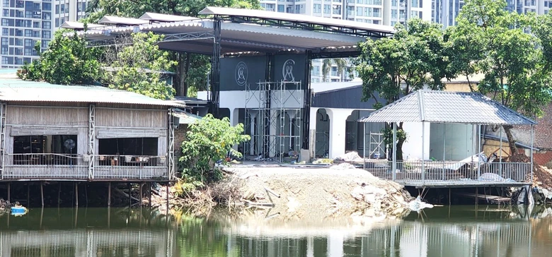 Hà Nội chỉ đạo kiểm tra, xử lý thông tin lấn chiếm hồ Cầu Cốc- Ảnh 1. Hà Nội chỉ đạo kiểm tra, xử lý thông tin lấn chiếm hồ Cầu Cốc- Ảnh 1.