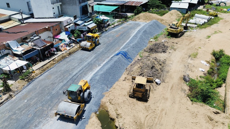 TP.HCM đề xuất loạt giải ph&aacute;p đẩy nhanh tiến độ c&aacute;c dự &aacute;n hạ tầng trọng điểm- Ảnh 3.