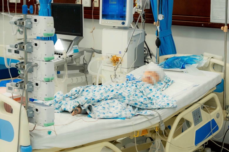 Sức khỏe 2 trẻ bị thương trong vụ TNGT li&ecirc;n ho&agrave;n ở Dương Nội hiện ra sao?- Ảnh 1.