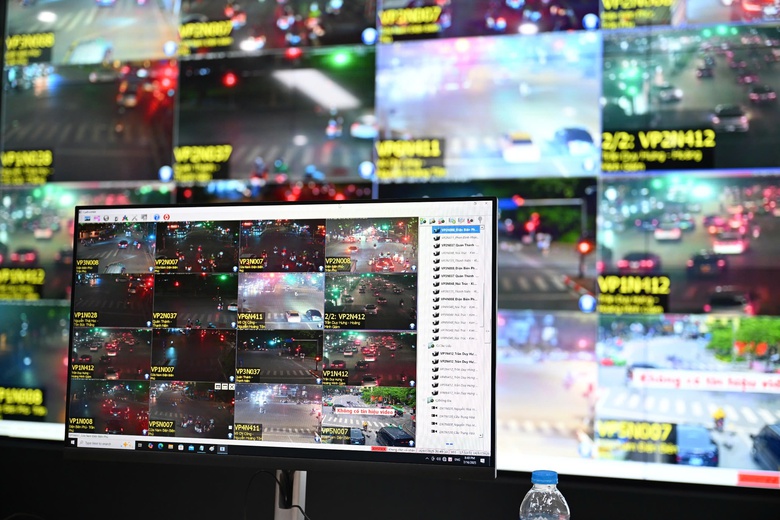 Camera AI tự động bắt lỗi vi phạm giao thông, thông báo cho chủ xe sau 2 tiếng- Ảnh 2. Camera AI tự động bắt lỗi vi phạm giao thông, thông báo cho chủ xe sau 2 tiếng- Ảnh 2.