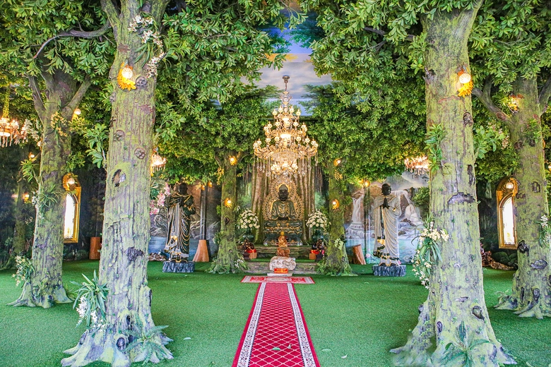 Chiêm ngưỡng ngôi chùa dát vàng độc đáo ở Hưng Yên- Ảnh 20. Chiêm ngưỡng ngôi chùa dát vàng độc đáo ở Hưng Yên- Ảnh 20.