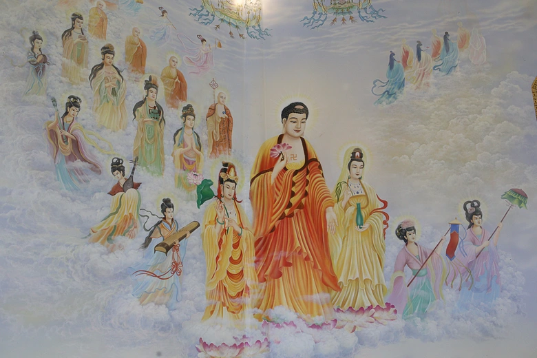 Chiêm ngưỡng ngôi chùa dát vàng độc đáo ở Hưng Yên- Ảnh 30. Chiêm ngưỡng ngôi chùa dát vàng độc đáo ở Hưng Yên- Ảnh 30.