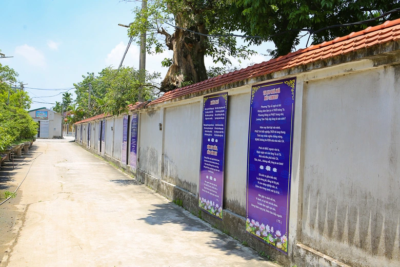 Chiêm ngưỡng ngôi chùa dát vàng độc đáo ở Hưng Yên- Ảnh 34. Chiêm ngưỡng ngôi chùa dát vàng độc đáo ở Hưng Yên- Ảnh 34.