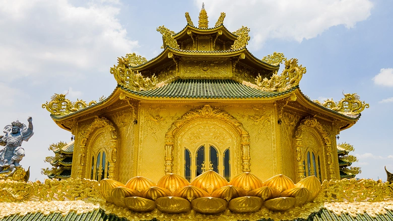 Chiêm ngưỡng ngôi chùa dát vàng độc đáo ở Hưng Yên- Ảnh 25. Chiêm ngưỡng ngôi chùa dát vàng độc đáo ở Hưng Yên- Ảnh 25.