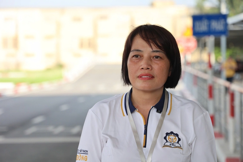 H&agrave; Nội: Nhiều học vi&ecirc;n xin l&ugrave;i s&aacute;t hạch l&aacute;i xe v&igrave; sợ trượt- Ảnh 4.