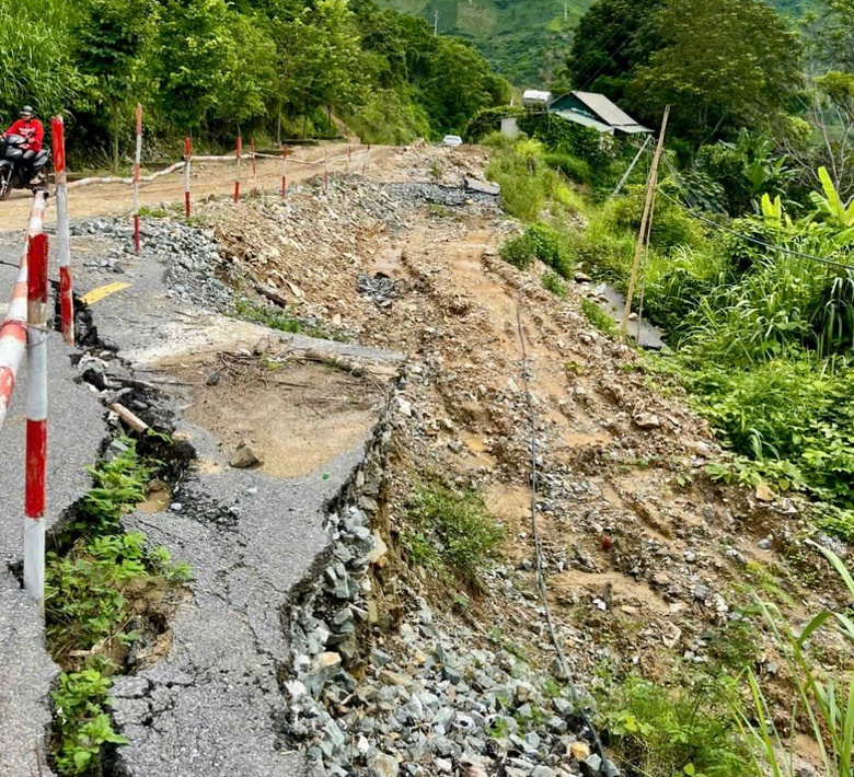 Sụt lún trên quốc lộ ở Thanh Hoá, khi nào khắc phục?- Ảnh 4. Sụt lún trên quốc lộ ở Thanh Hoá, khi nào khắc phục?- Ảnh 4.
