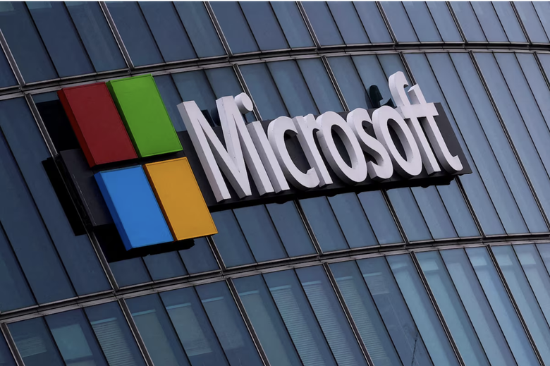Microsoft sa thải khoảng 4% nh&acirc;n sự khi đầu tư mạnh v&agrave;o AI- Ảnh 1.