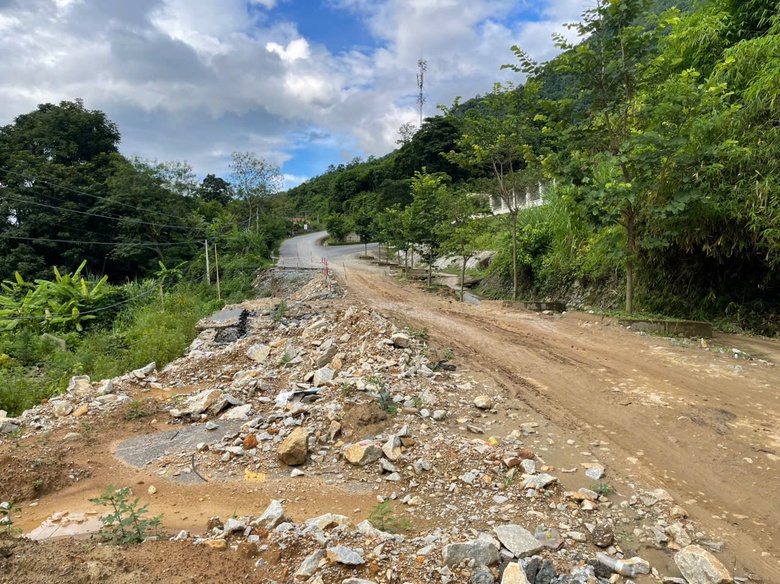 Sụt lún trên quốc lộ ở Thanh Hoá, khi nào khắc phục?- Ảnh 2. Sụt lún trên quốc lộ ở Thanh Hoá, khi nào khắc phục?- Ảnh 2.