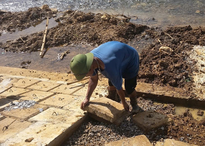 Thanh Hóa: Nhà thầu dự án cải thiện cơ sở hạ tầng đô thị Ngọc Lặc phấn đấu vượt tiến độ- Ảnh 4. Thanh Hóa: Nhà thầu dự án cải thiện cơ sở hạ tầng đô thị Ngọc Lặc phấn đấu vượt tiến độ- Ảnh 4.