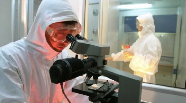 Trung Quốc ph&aacute;t triển vật liệu đặc biệt gi&uacute;p m&aacute;y bay hạn chế tai nạn khi hạ c&aacute;nh khẩn- Ảnh 1.