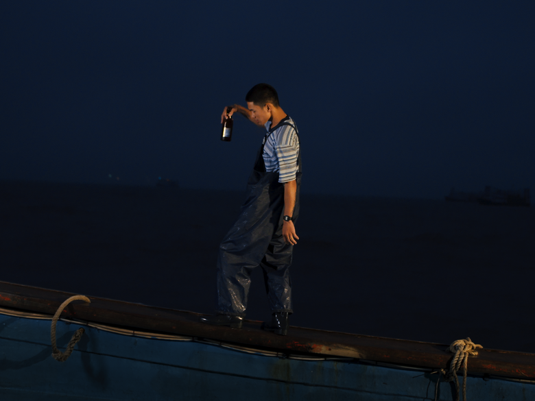 Đạo diễn phim "Đàn cá gỗ" nói gì về ồn ào PR lố?- Ảnh 2. Đạo diễn phim "Đàn cá gỗ" nói gì về ồn ào PR lố?- Ảnh 2.