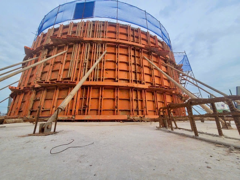 Cất nóc tháp kiểm soát không lưu sân bay Long Thành cao 123m- Ảnh 4. Cất nóc tháp kiểm soát không lưu sân bay Long Thành cao 123m- Ảnh 4.