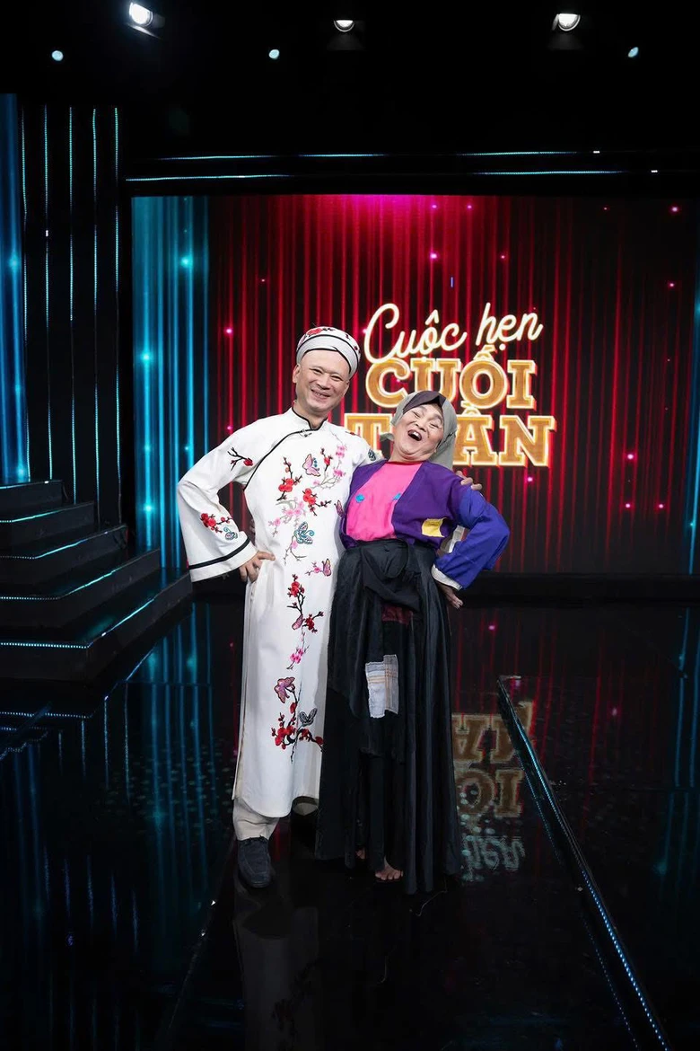 NSƯT Xu&acirc;n Hinh: "13 tuổi, t&ocirc;i bu&ocirc;n đủ thứ, c&aacute;i g&igrave; ra tiền l&agrave; t&ocirc;i l&agrave;m"- Ảnh 1.